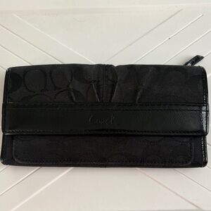 Black Women's Wallet Coach